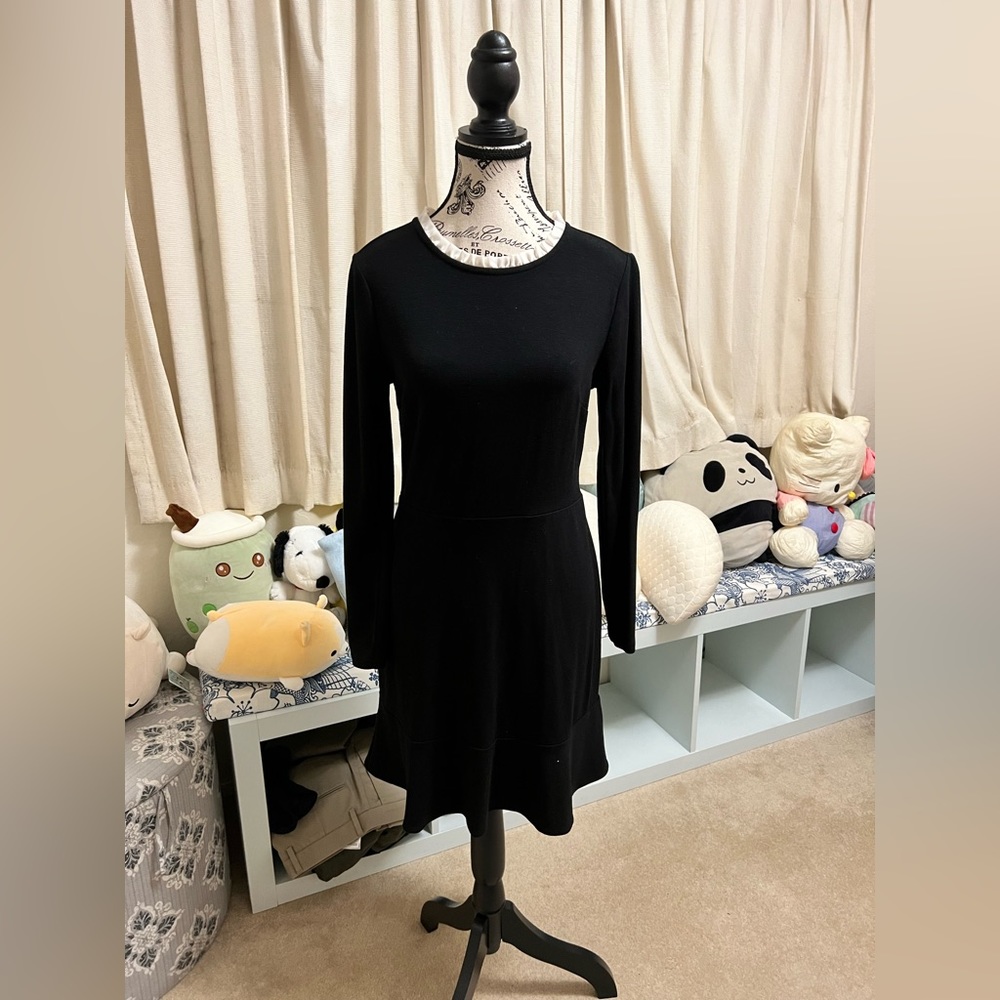 LOFT 6P black dress